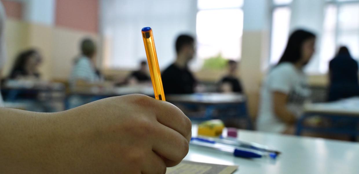 Φινάλε εξετάσεων αύριο, Δευτέρα για τους υποψήφιους των ΓΕΛ