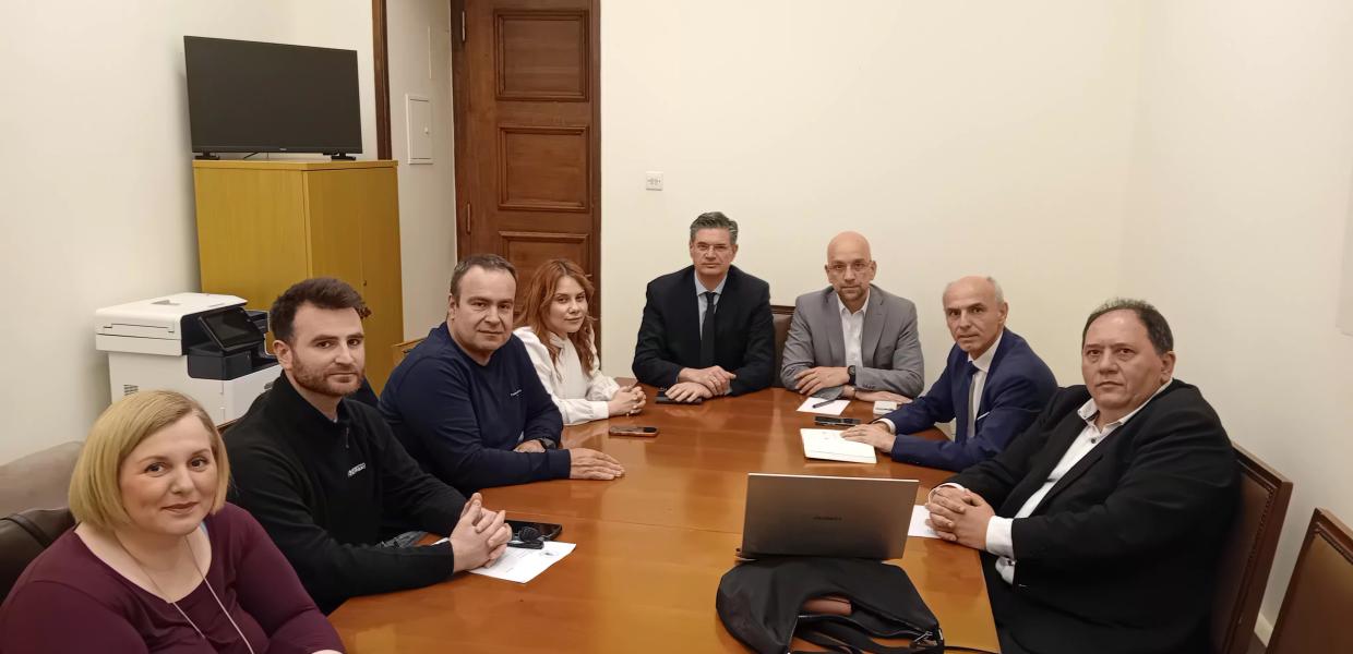 Συνάντηση ΣΥΡΙΖΑ-ΠΣ - Εργολαβικών υπαλλήλων ΕΥΔΑΠ