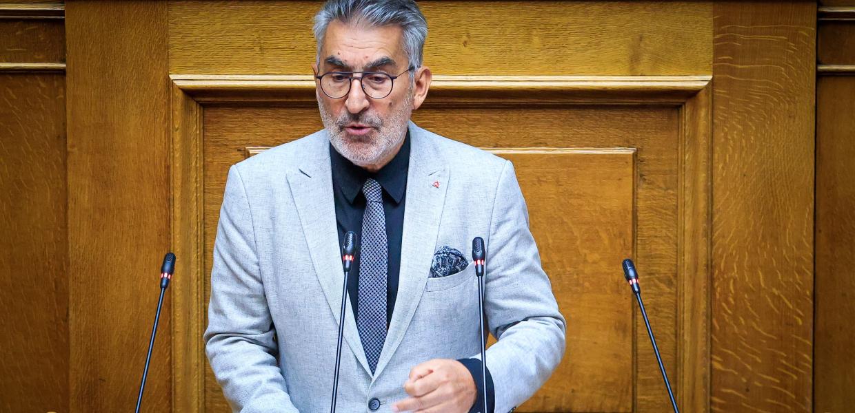 Η κυβέρνηση παραβιάζει το κράτος δικαίου και τις δ