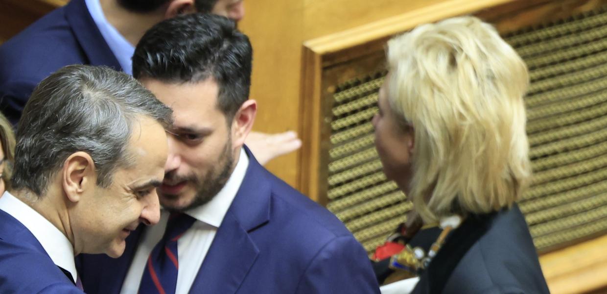 Δεξιότερα Μητσοτάκη
