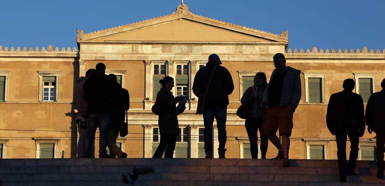 Αυτοδυναμία τέλος για Μητσοτάκη