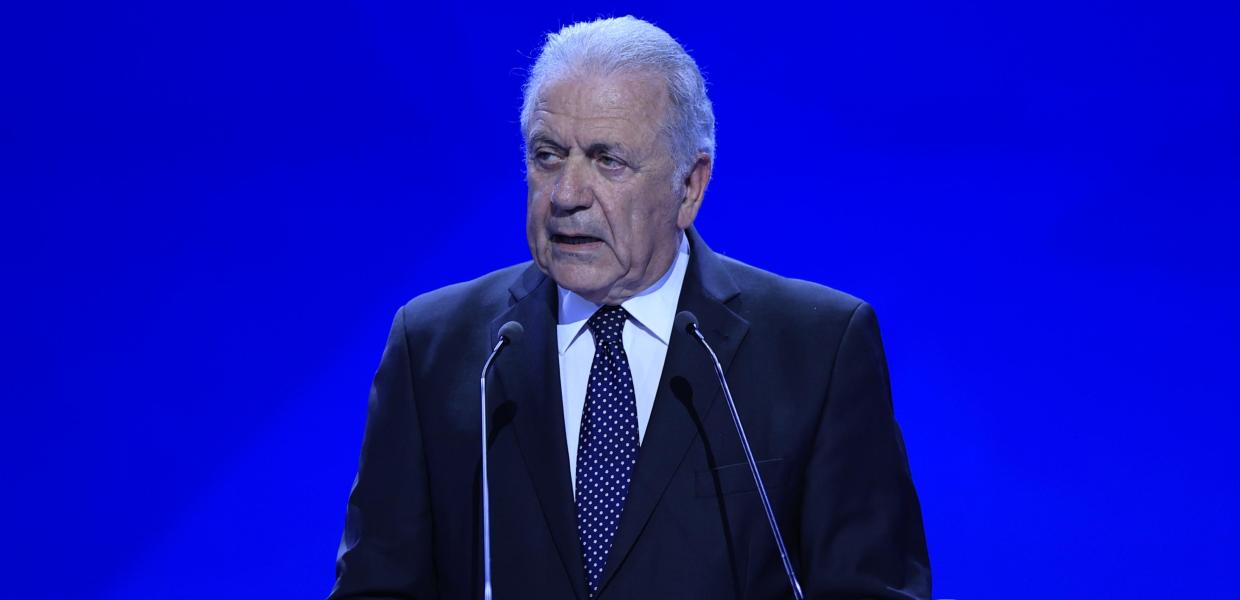 Ο Δημήτρης Αβραμόπουλος