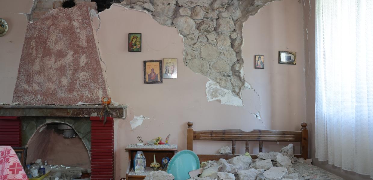 26 «κίτρινα» κτίρια σε Προκόπι, Δαφνούσσα και Σπαθ