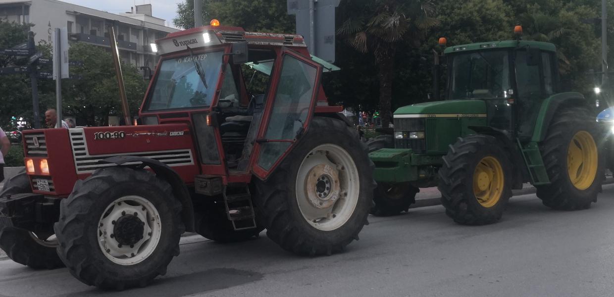 ΑΓΡΟΤΙΚΗ ΚΙΝΗΤΟΠΟΙΗΣΗ ΣΤΑ ΤΡΙΚΑΛΑ