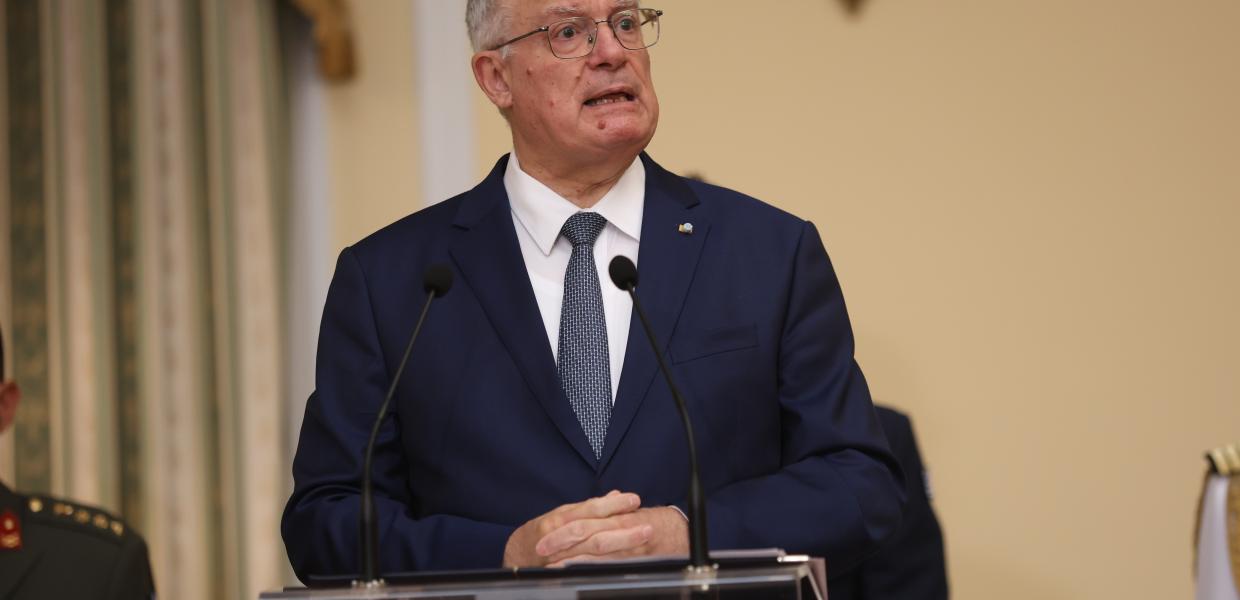 Δεξίωση για αποκατάσταση Δημοκρατίας στο Προεδικό