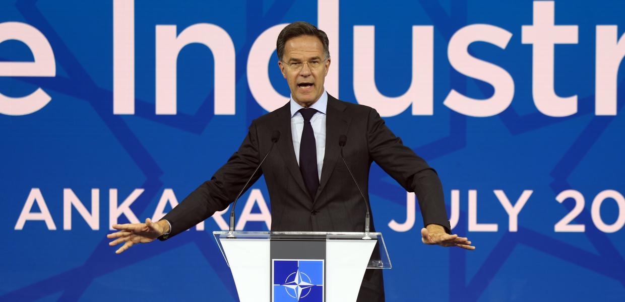  Ο Γενικός Γραμματέας του ΝΑΤΟ, Μαρκ Ρούτε, μιλάει στο Φόρουμ Αμυντικής Βιομηχανίας του ΝΑΤΟ στην Άγκυρα 