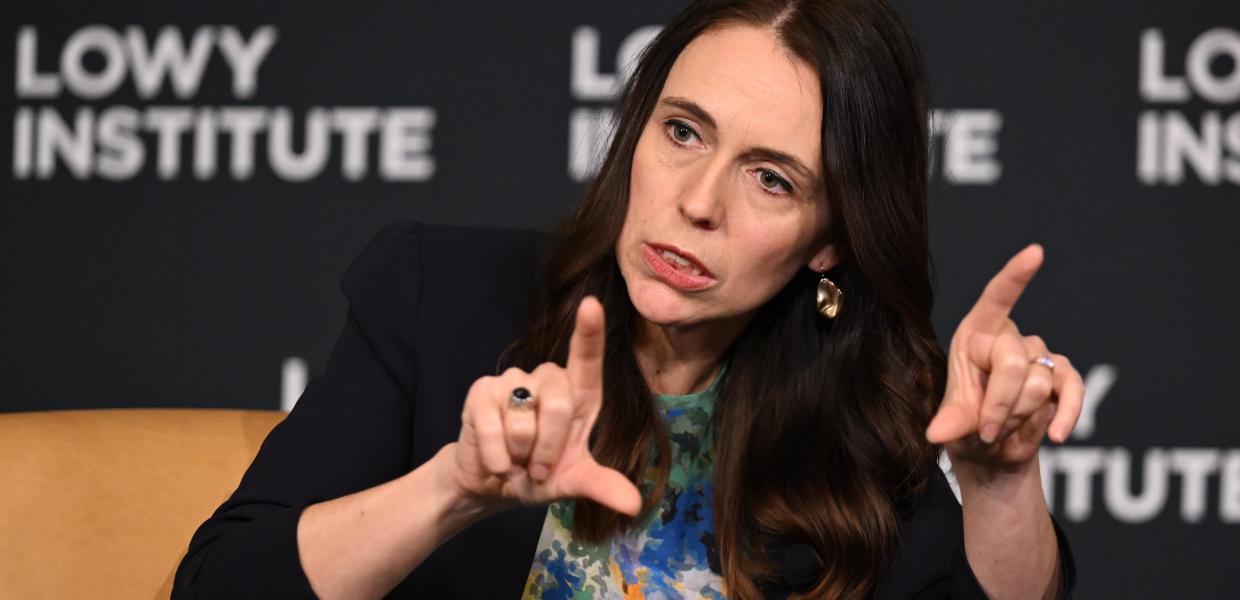 132852511_ARDERN.jpg