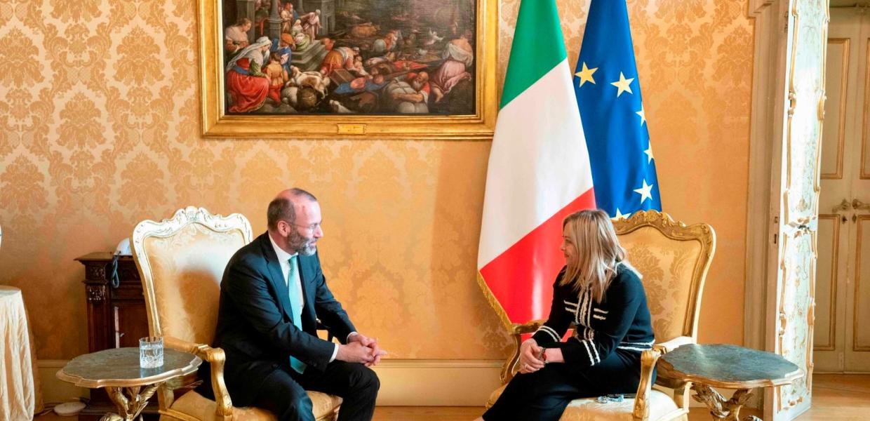 132872068a_Weber_Meloni.jpg