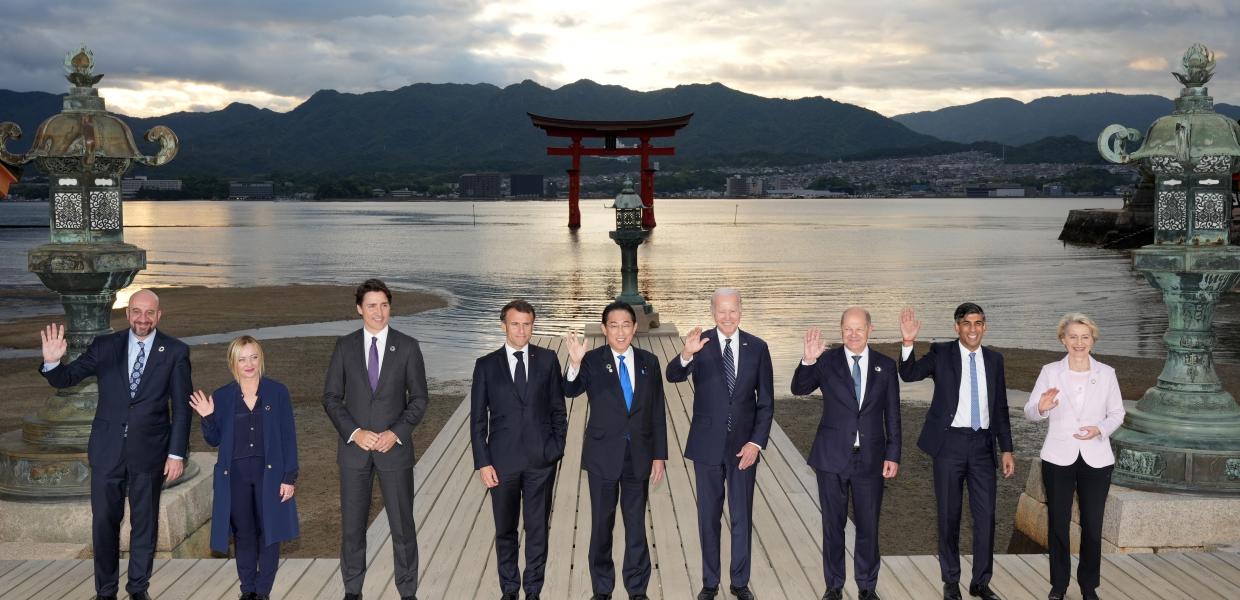 133399514_G7_JAPAN.jpg