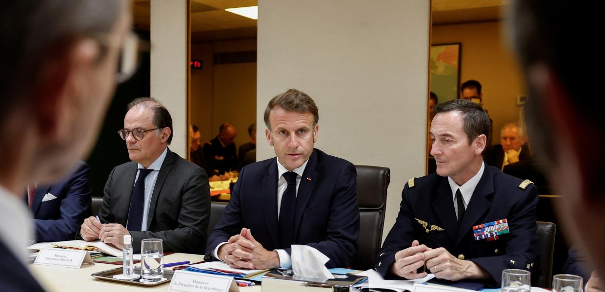 135637135a-france-macron.jpg