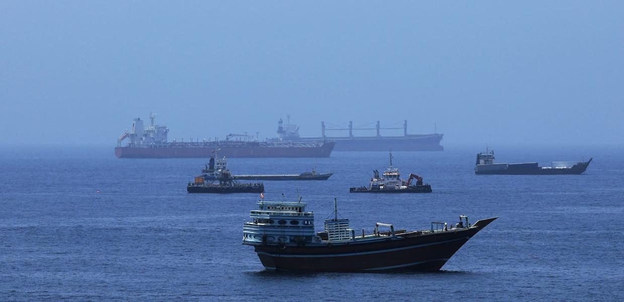 135727029Hormuz.jpg