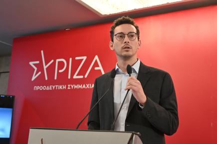 Ο Στέργιος Καλπάκης στη συνεδρίαση της ΚΕ του ΣΥΡΙΖΑ-ΠΣ, 04/10/2025