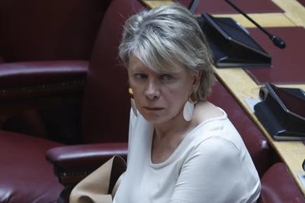 Η Έλενα Ακρίτα
