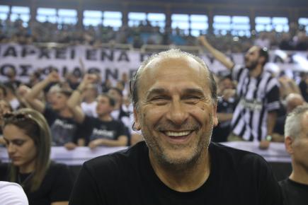 Ο Μ. Πρέλεβιτς