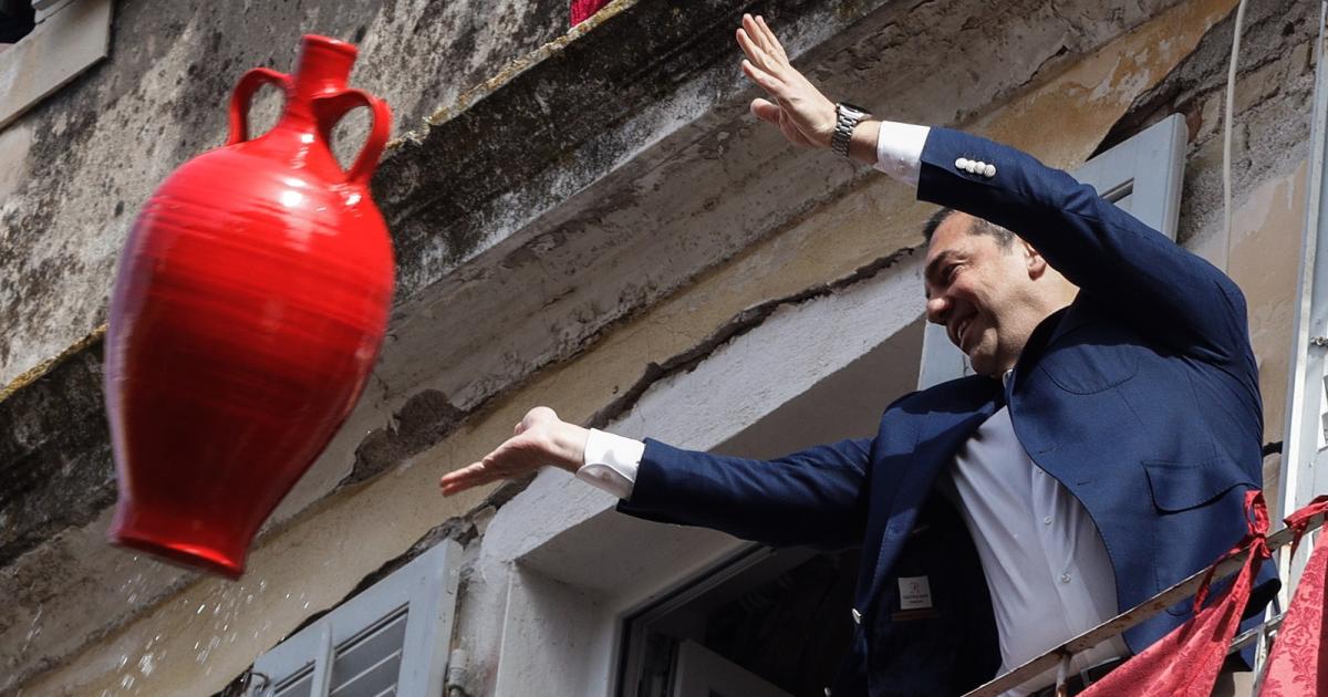 Alexis Tsipras / He threw the “boot” in Corfu – see photos