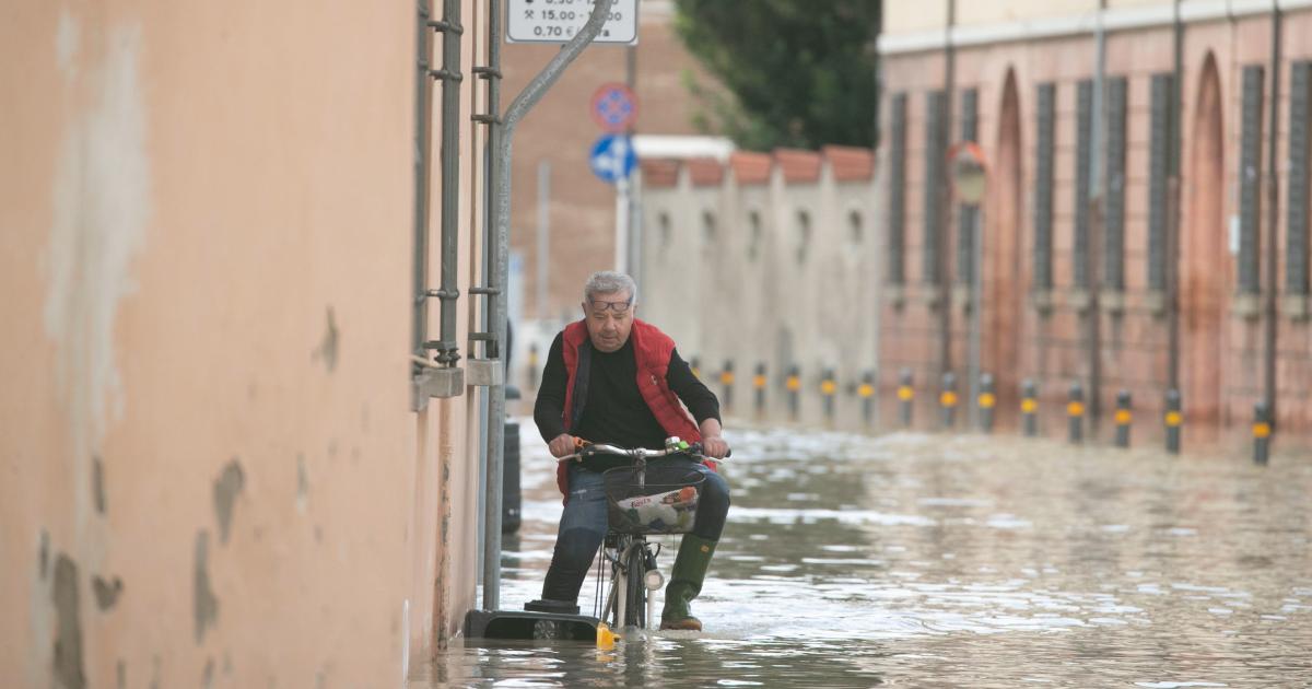 Italia / I nove morti e il disastro biblico delle alluvioni (Foto)