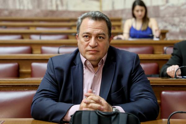 ΣΤΥΛΙΑΝΙΔΗΣ ΣΥΝΤΑΓΜΑΤΙΚΗ ΑΝΑΘΕΩΡΗΣΗ